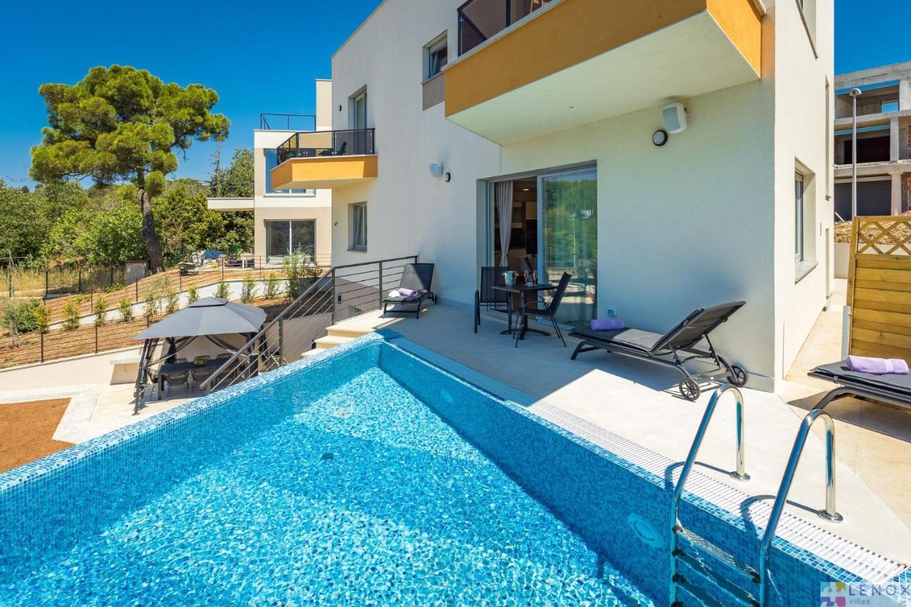 Lavanda Villa